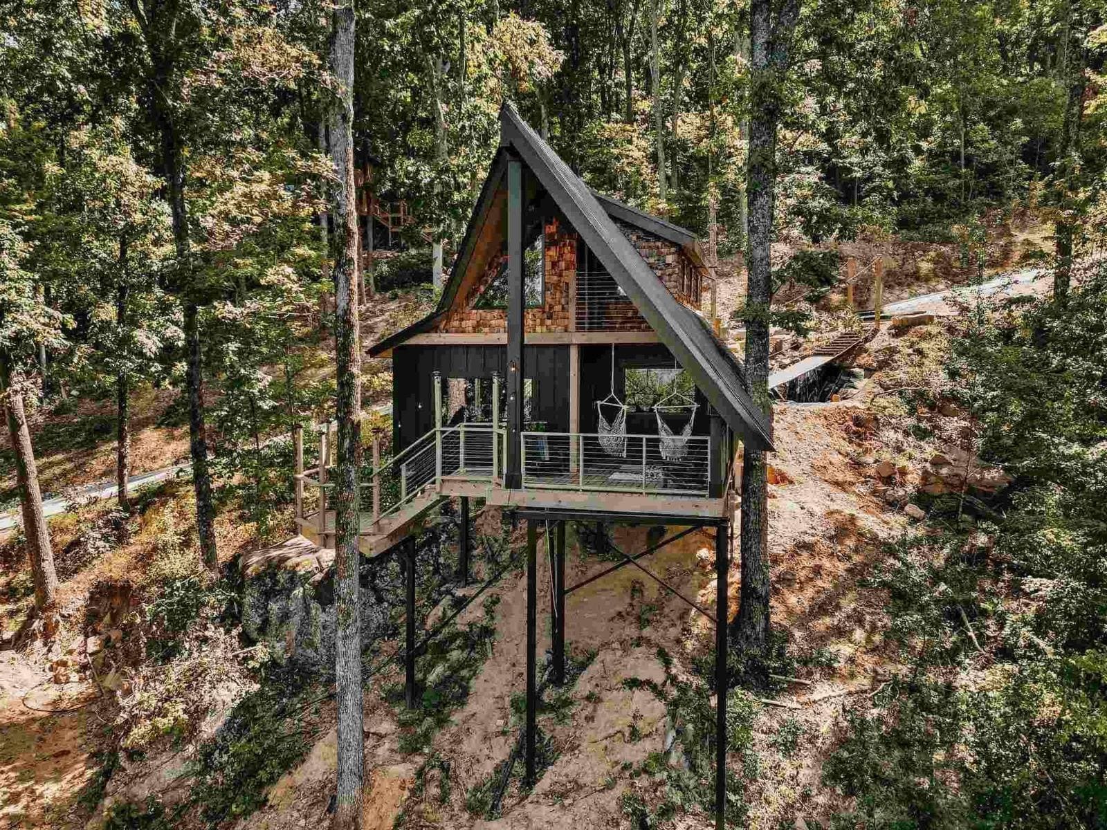 Live Oak Treehouse