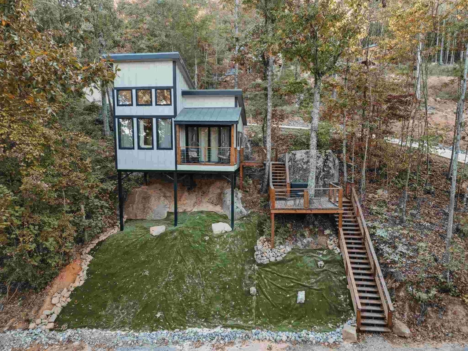 The Evergreen Treehouse with Winter Views | Photo 4