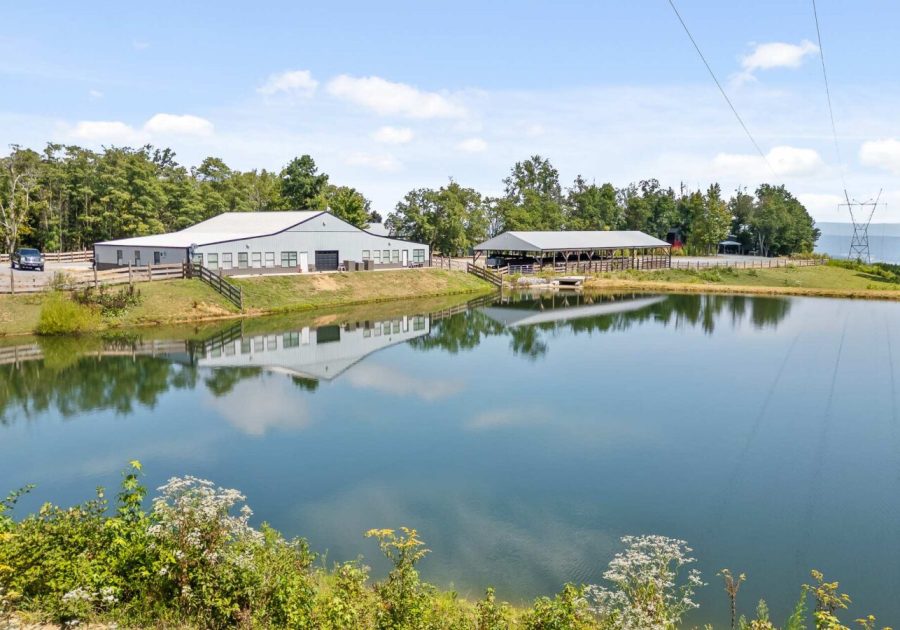 Attitude Adjustment Cabin with hot tub, fire pit, & indoor pool! Main Image
